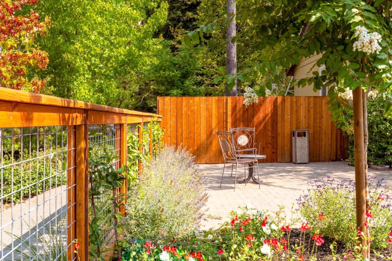 The Inn On Pine Calistoga Bagian luar foto