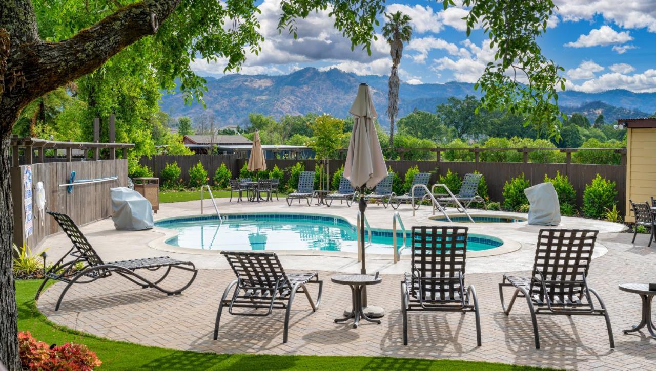 The Inn On Pine Calistoga Bagian luar foto
